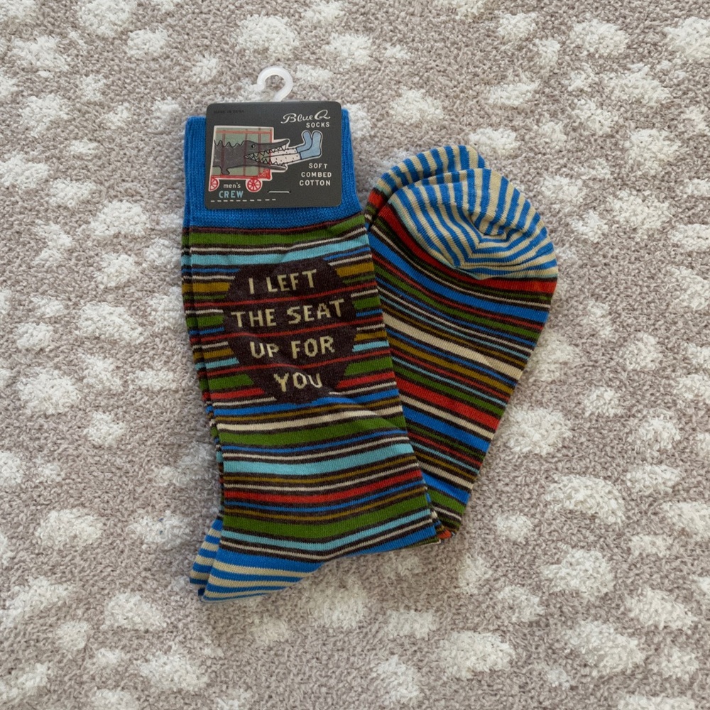 NWT Blue Q Men’s Crew “I Left the Seat Up for You” Socks